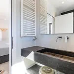 Eneos #2 Pool & Sea View, Вилла Парос