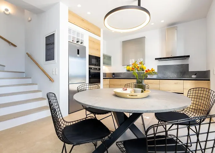 Eneos #2 Pool & Sea View, Βίλα *