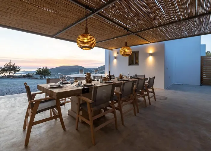 Eneos #2 Pool & Sea View, Βίλα Πάρος